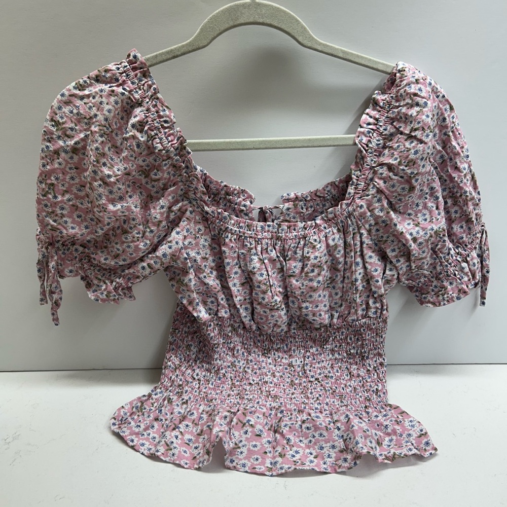 Suite 2939 Floral Pink Peasant Top Size Small - Picture 3 of 3
